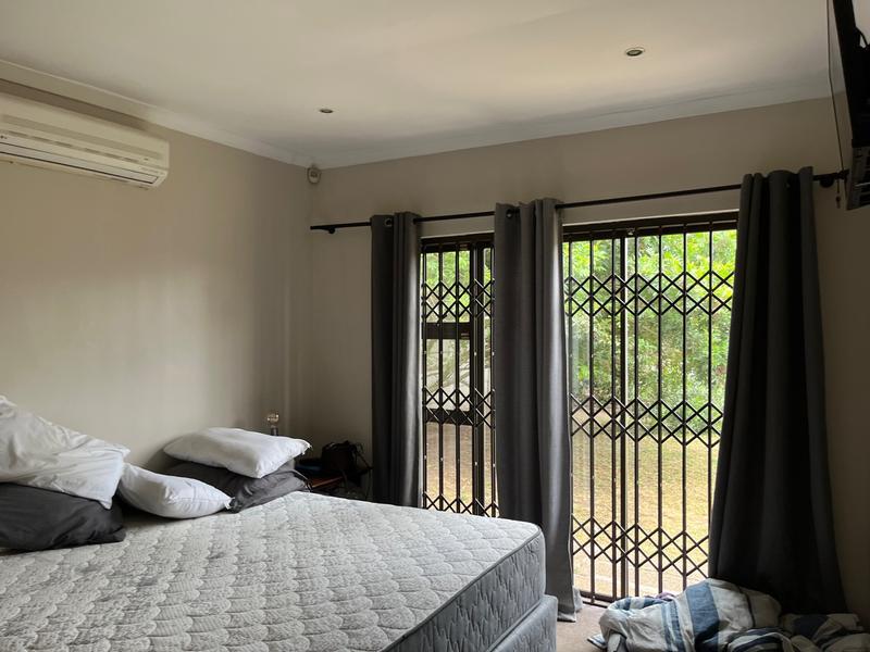 To Let 3 Bedroom Property for Rent in Uitzicht Western Cape